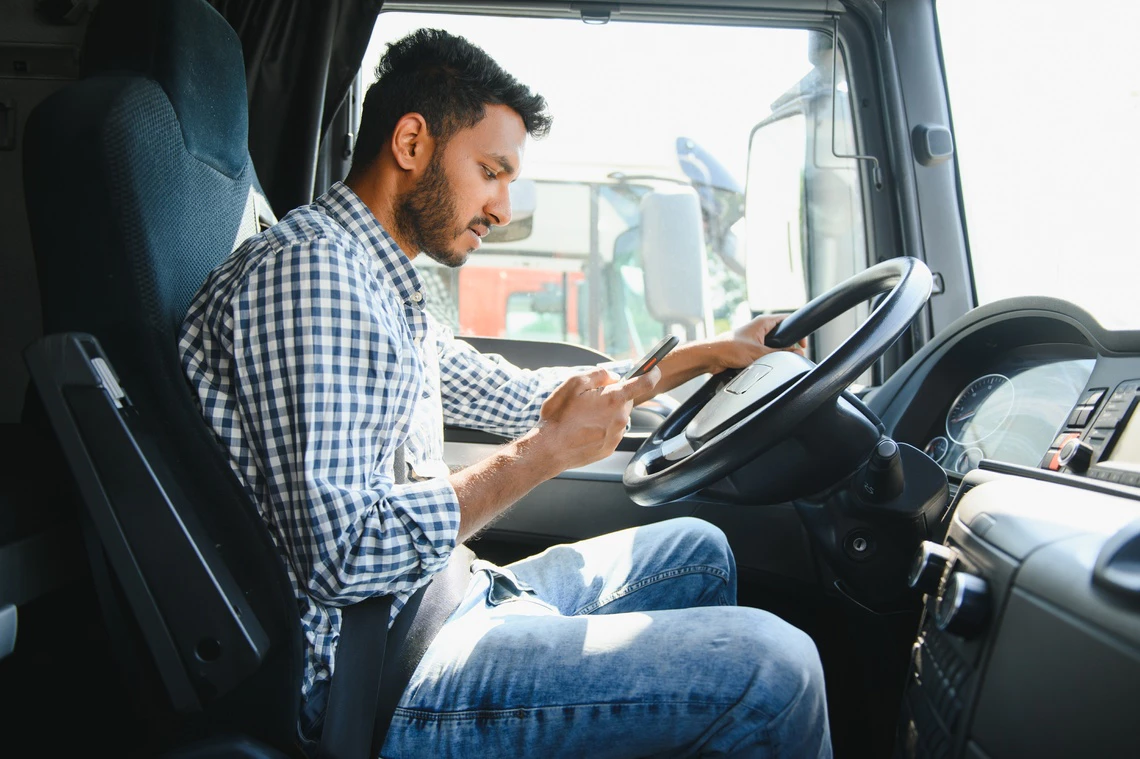 Focused Driving on California Roads: Staying Ahead of Distractions