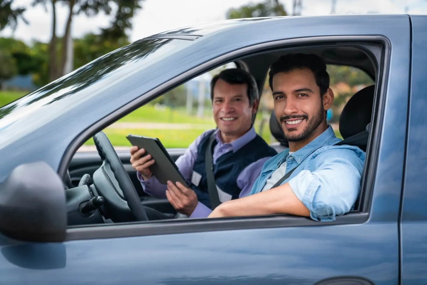 Keep Your Record Clean with Arizona’s Approved Defensive Driving Option