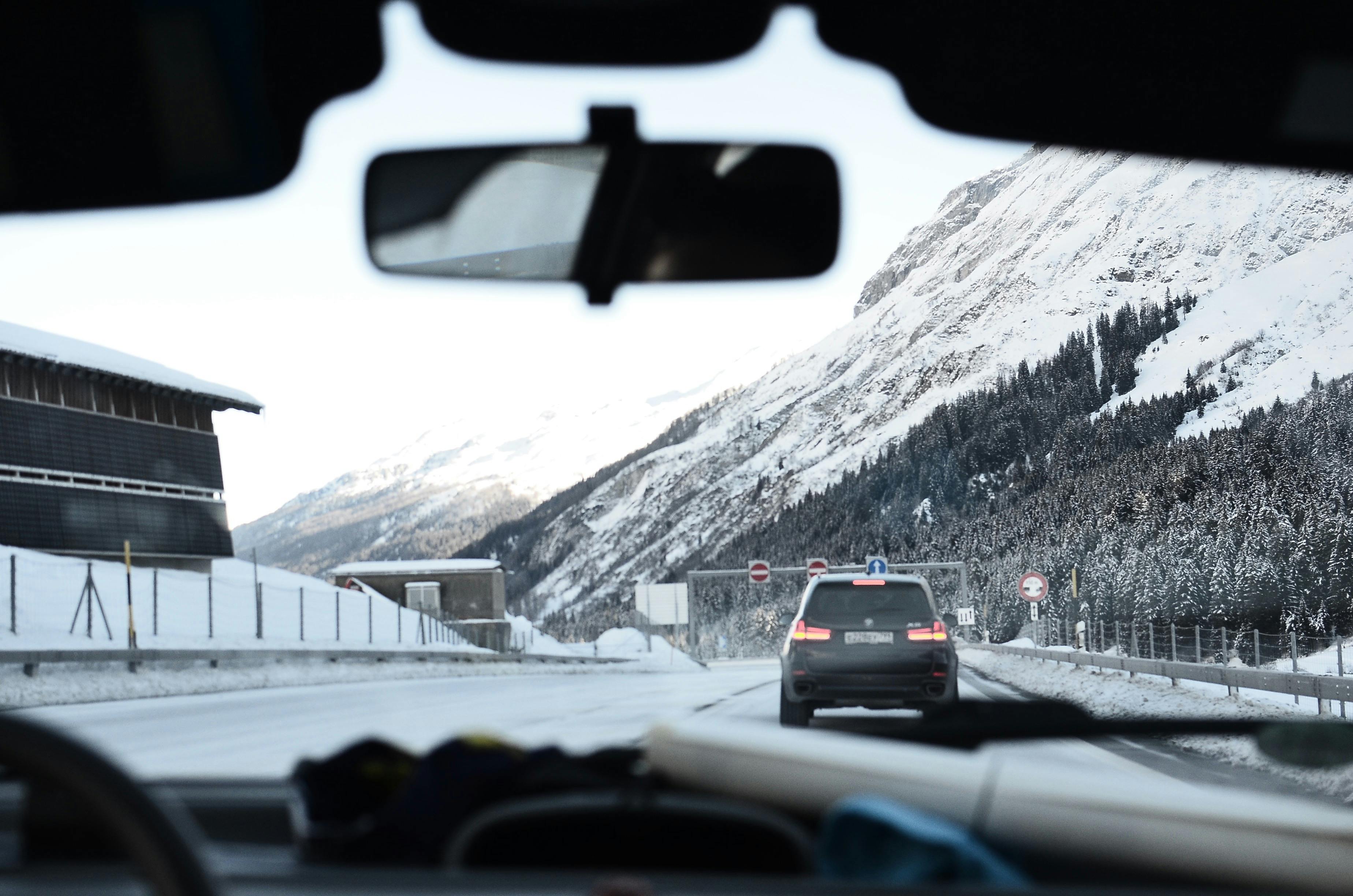 Stay Safe on Alaska’s Roads: Why Avoiding Distracted Driving Matters