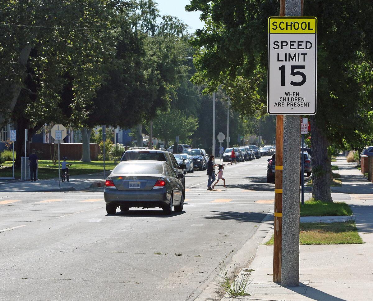 Lowering School Zone Speeds and What It Means for California Drivers