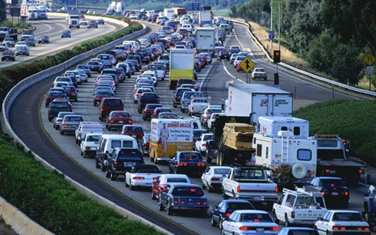Defensive Driving for Nevada’s Highways and City Streets