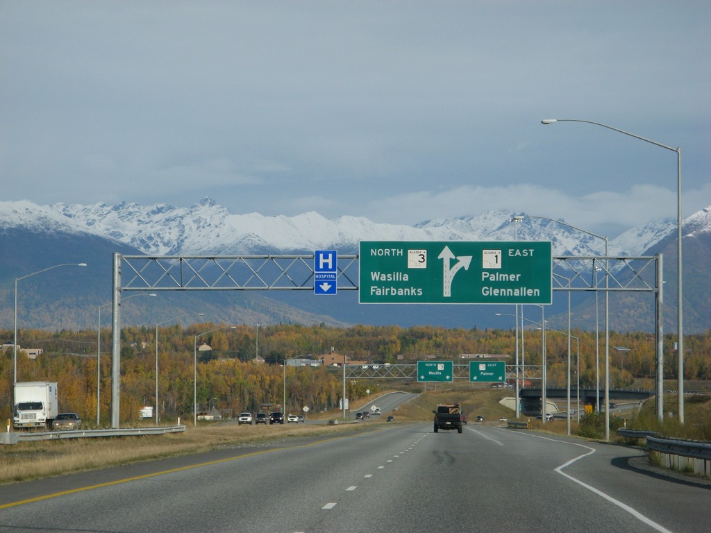 Alaska’s Updated Distracted Driving Enforcement: What Drivers Should Know