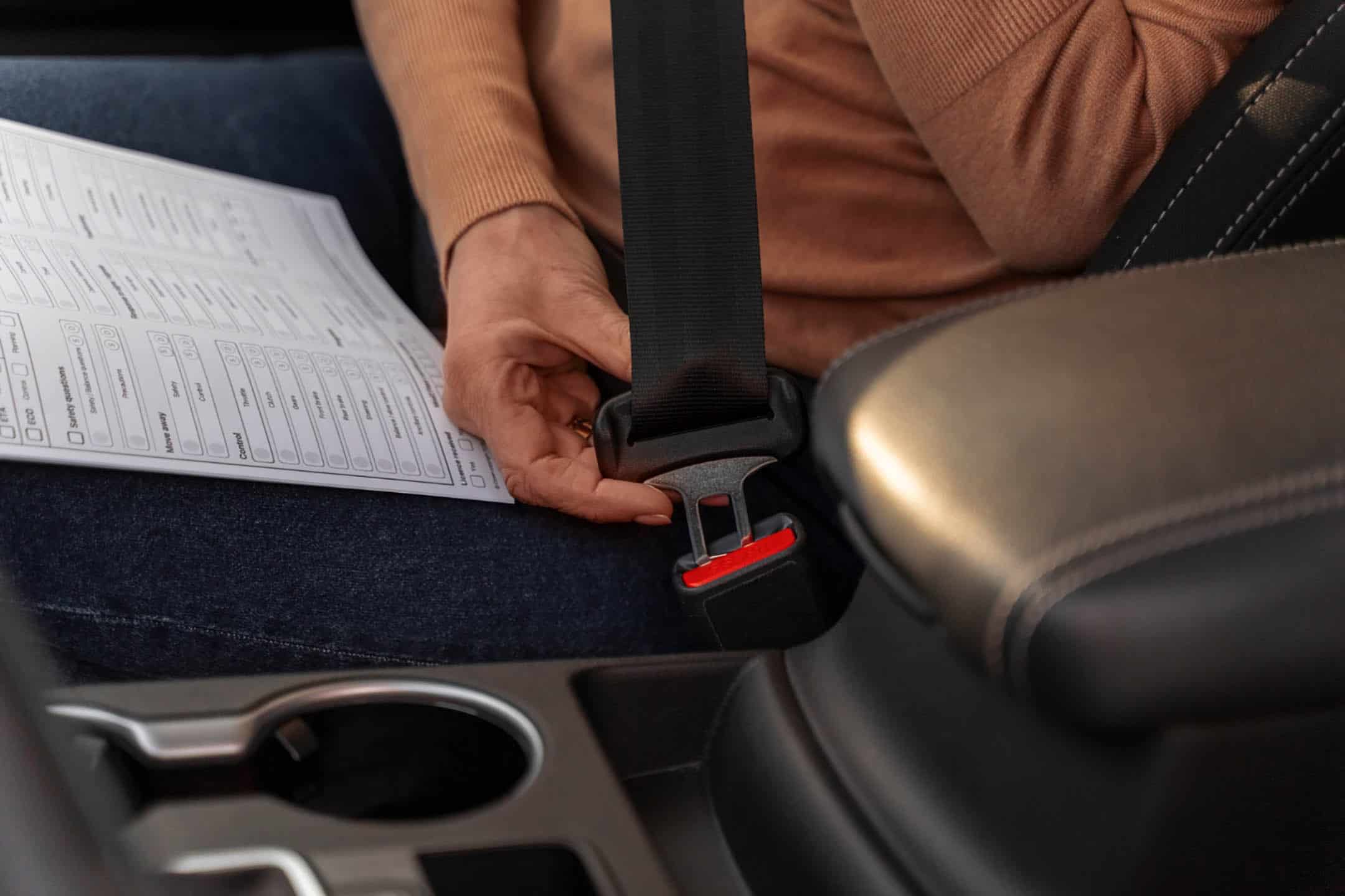 Staying Focused on Oregon Roads with Distracted Driving Prevention