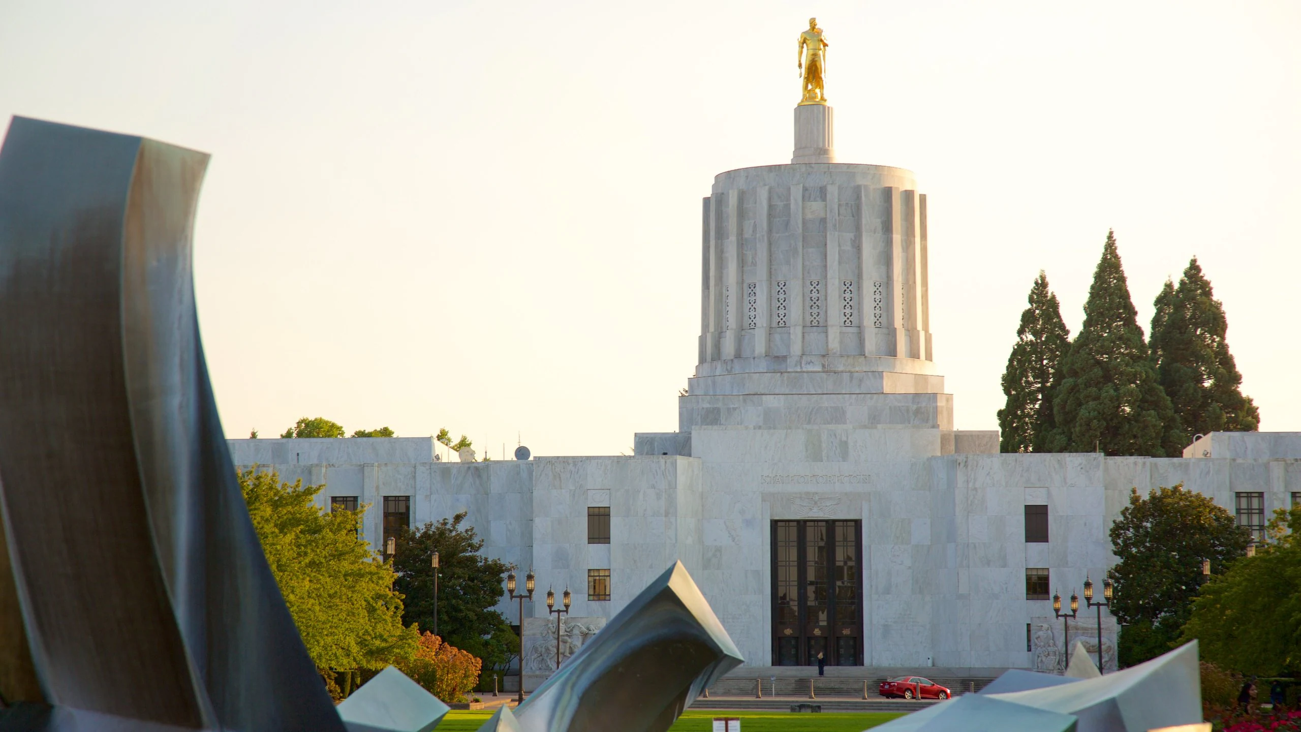Oregon Tightens Distracted Driving Course Rules, Better Clarity for Courts and Drivers
