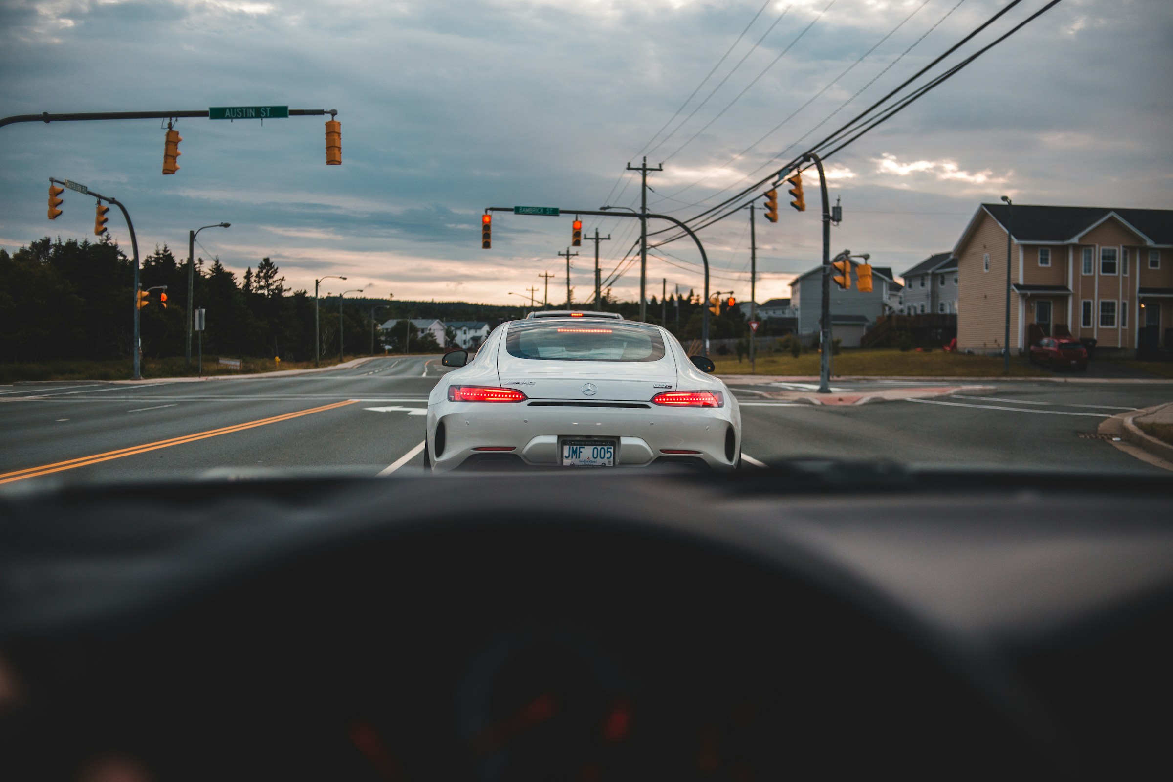 Stay Focused on the Road: The Importance of Avoiding Distracted Driving in Oregon