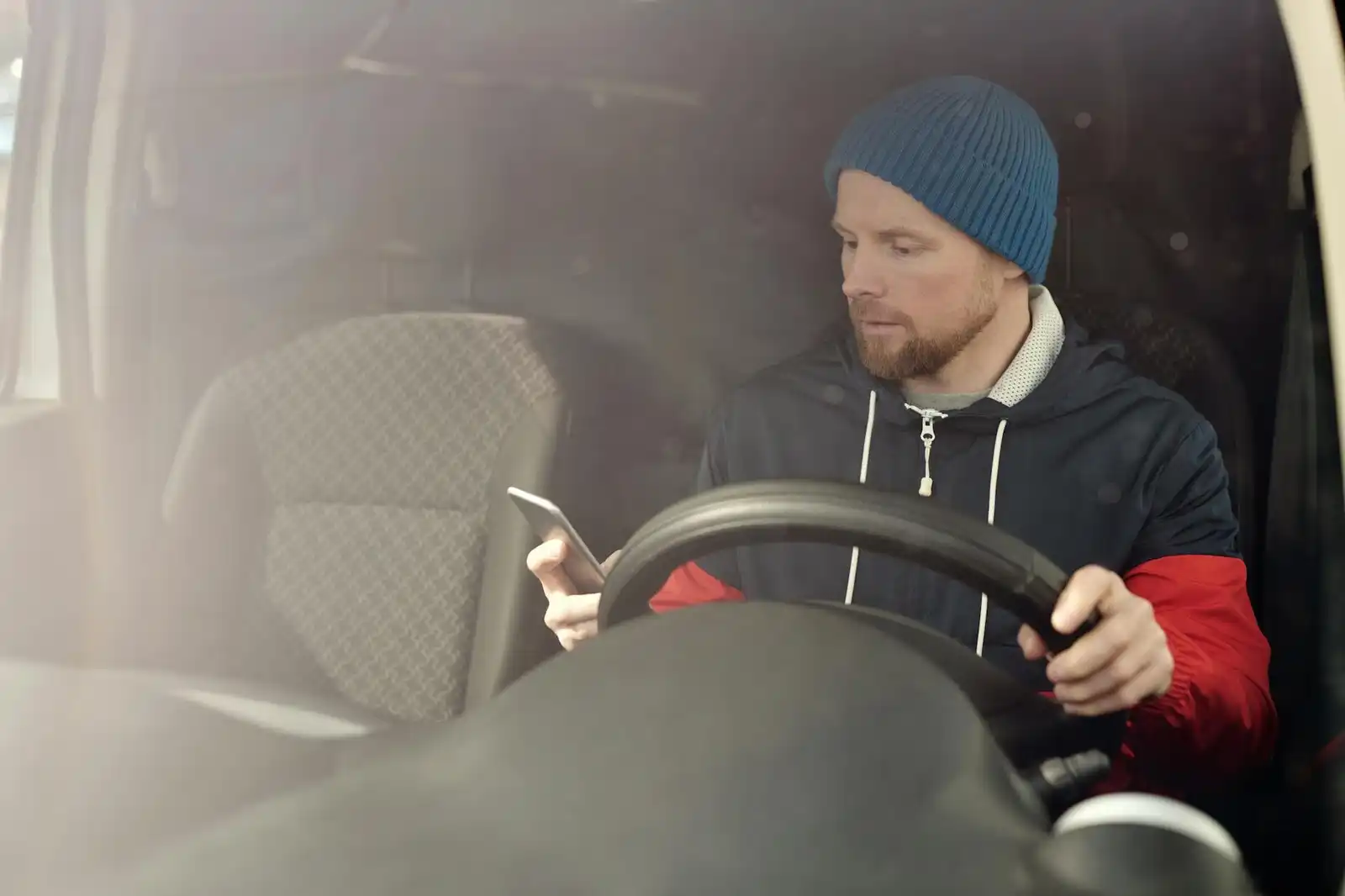 Stay Alert on Arizona Roads with Defensive Driving
