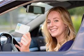 Building Safe Driving Habits Early with Online Teen Driver Education