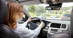 Desert Focus: Why Avoiding Distracted Driving Matters in Arizona