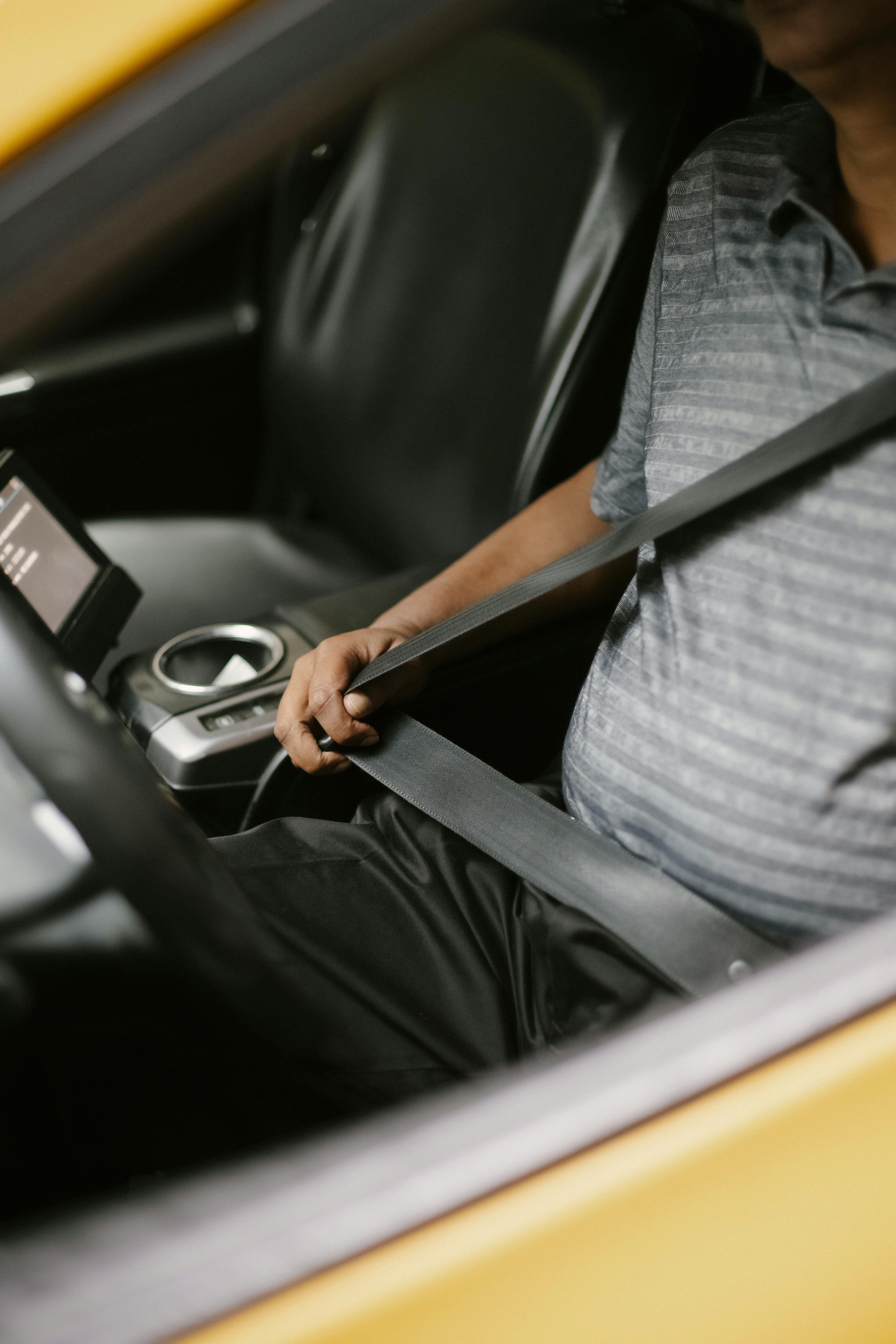 Drive Smart: How Defensive Driving Keeps Arizona Motorists Protected