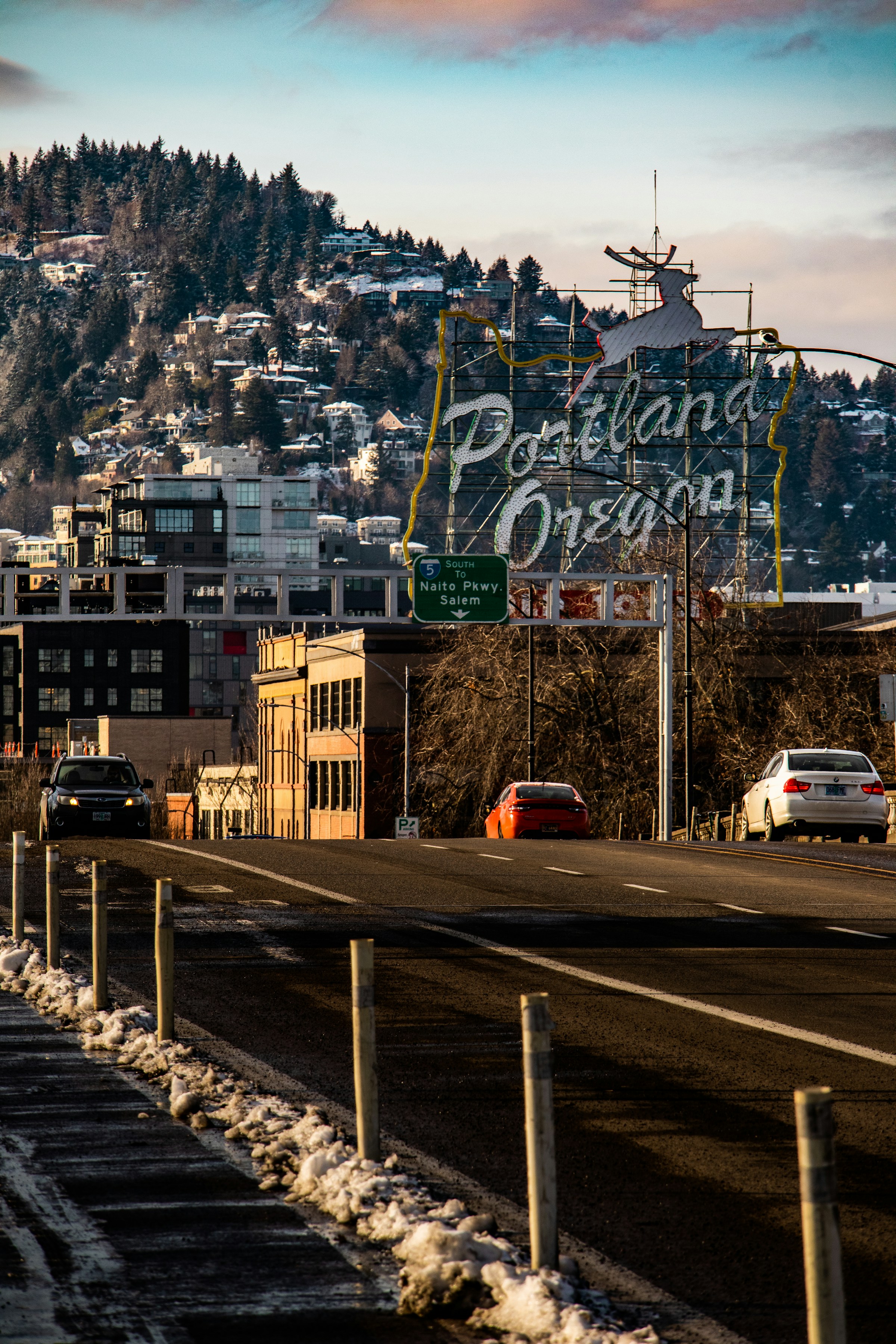How Oregon Drivers Can Stay Compliant With Online Distracted Driving Traffic School