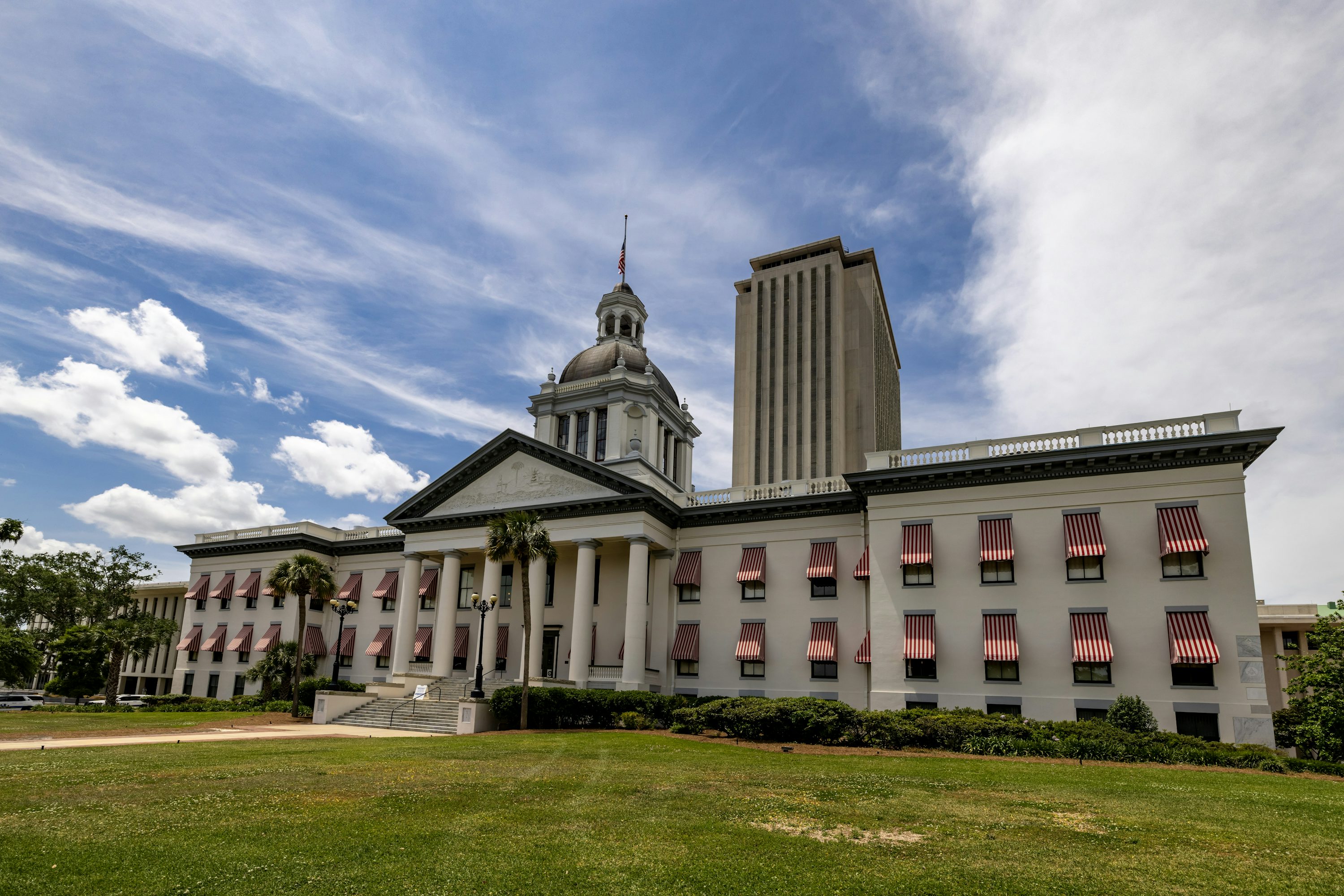 Florida Updates Driver School Options to Help Keep Your Record Clear