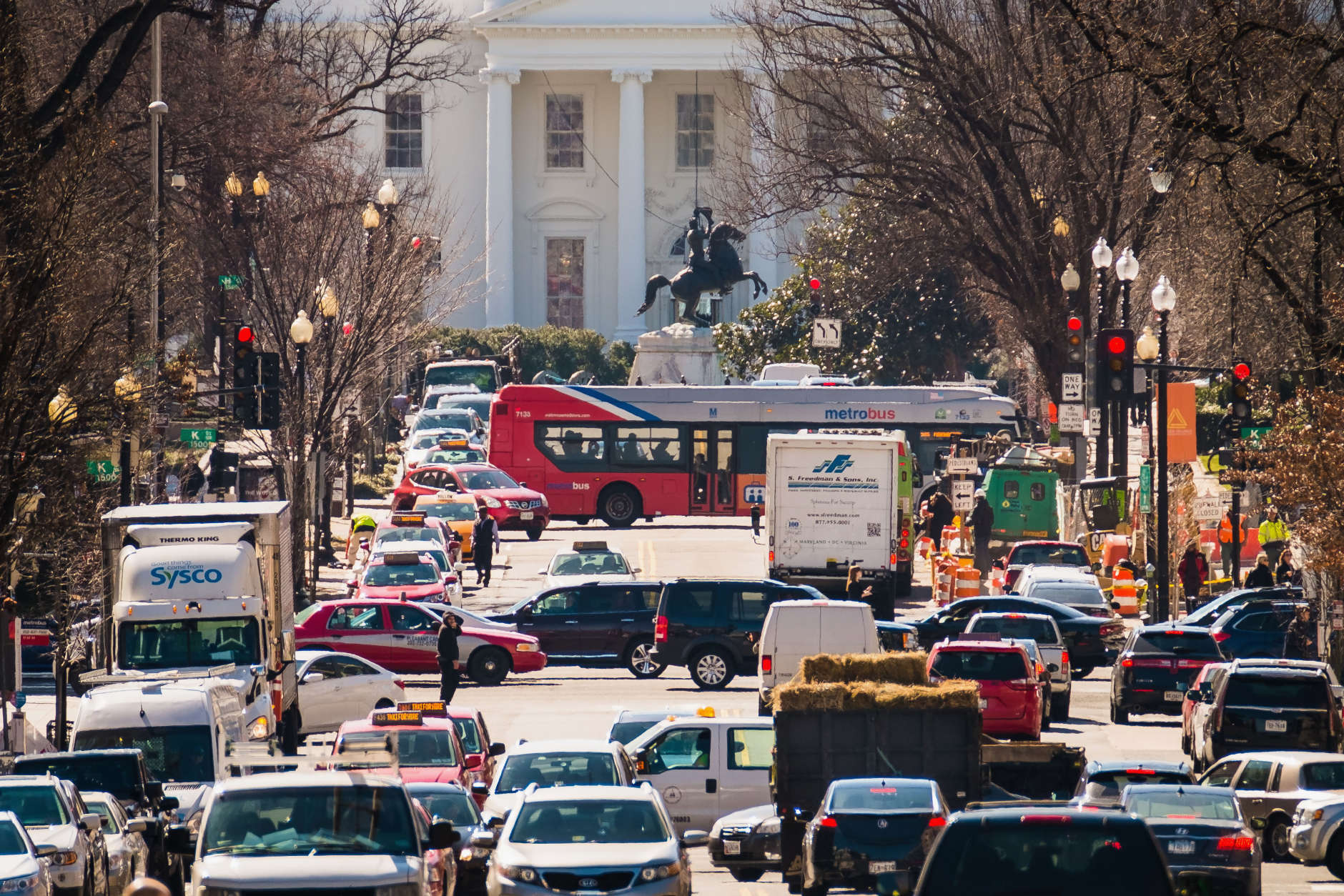 Stay Focused in the Capital: How Defensive Driving Keeps D.C. Drivers Safe